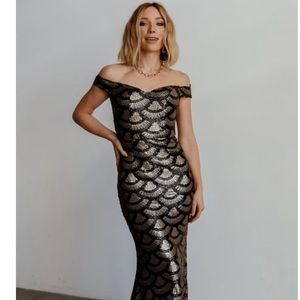 Baltic Born NWT Milan Sequin Gown | Black + Gold. Size M. Classy and beautiful!